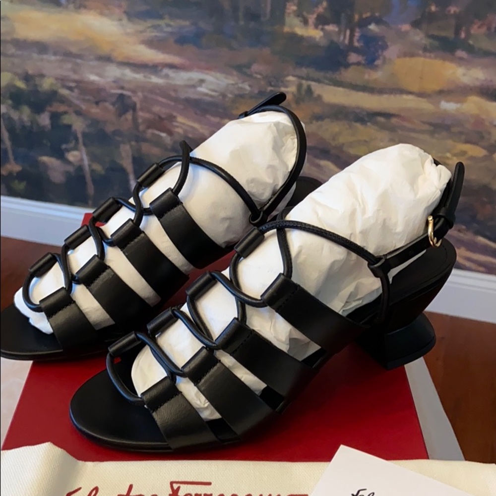 Authentic Salvatore Ferragamo Sirmio Cage Sandal - Picture 2 of 14